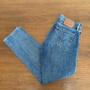 Levi’s 505 beautifully worn in straight leg classic fit